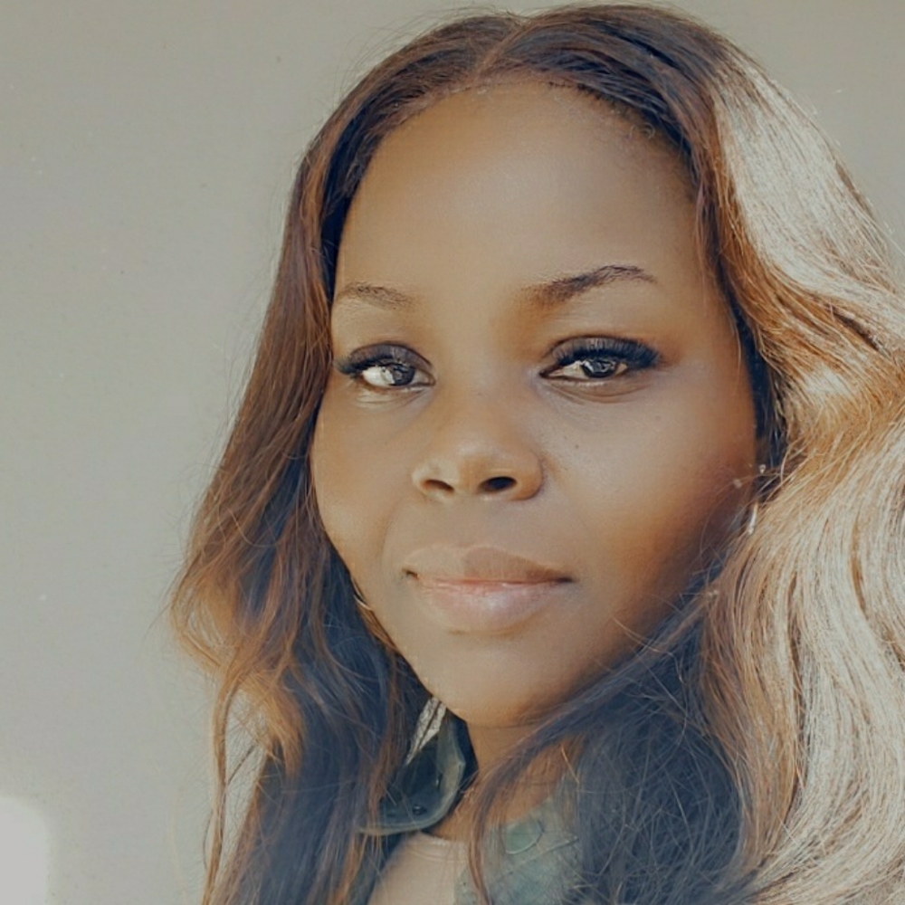 Meet your Posher, Cathy